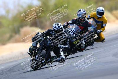 media/May-15-2022-SoCal Trackdays (Sun) [[33a09aef31]]/Turn 2 (945am)/